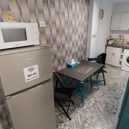 Hacienda Smardan - Old Town Studio Hideout Daire