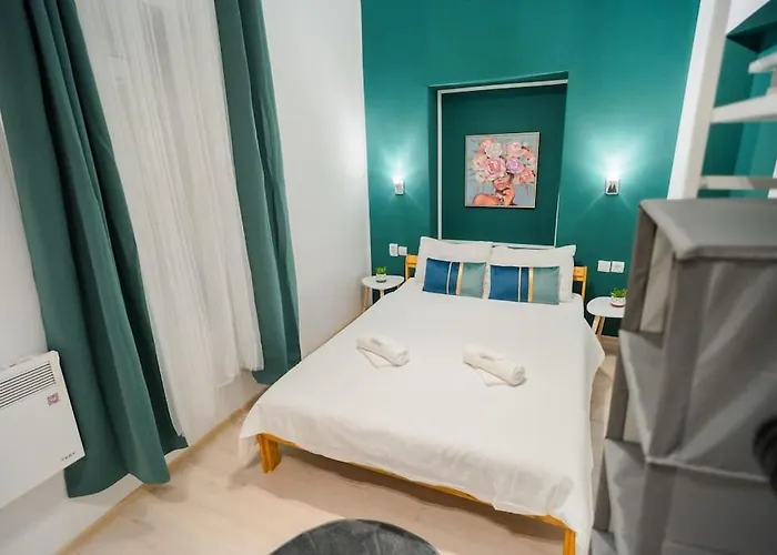 Hacienda Smardan - Old Town Studio Hideout